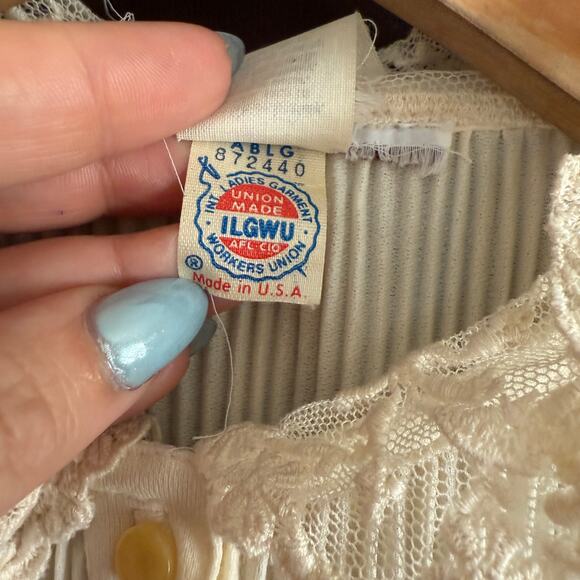 70s Vintage | Cream Pleated Lace Collar Blouson Sleeve Midi Dress | Medium - Picture 6 of 9